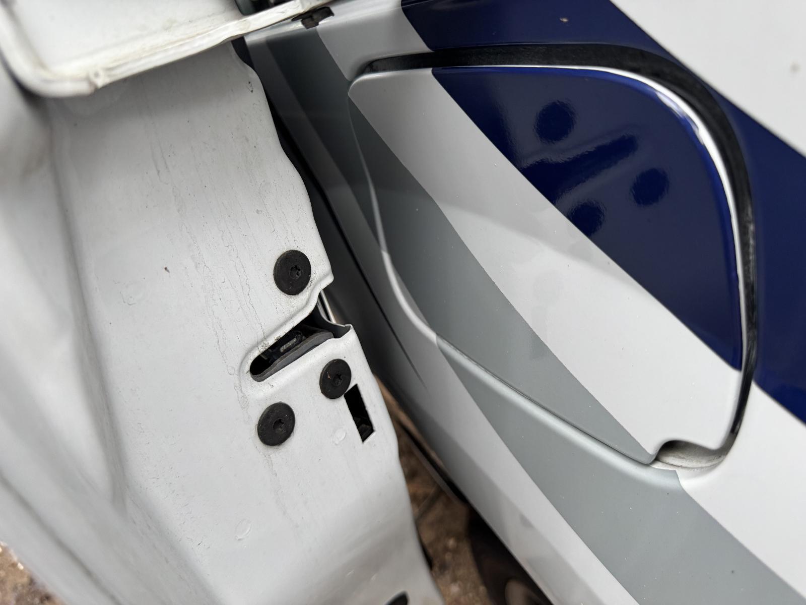 View RENAULT KANGOO 2016 2 Door Van Breaking