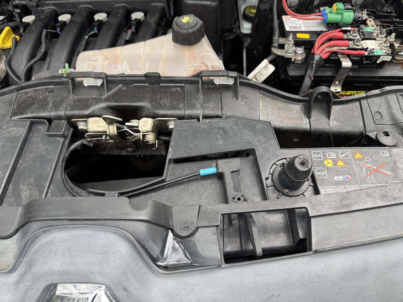 View RENAULT KANGOO 2016 2 Door Van Breaking