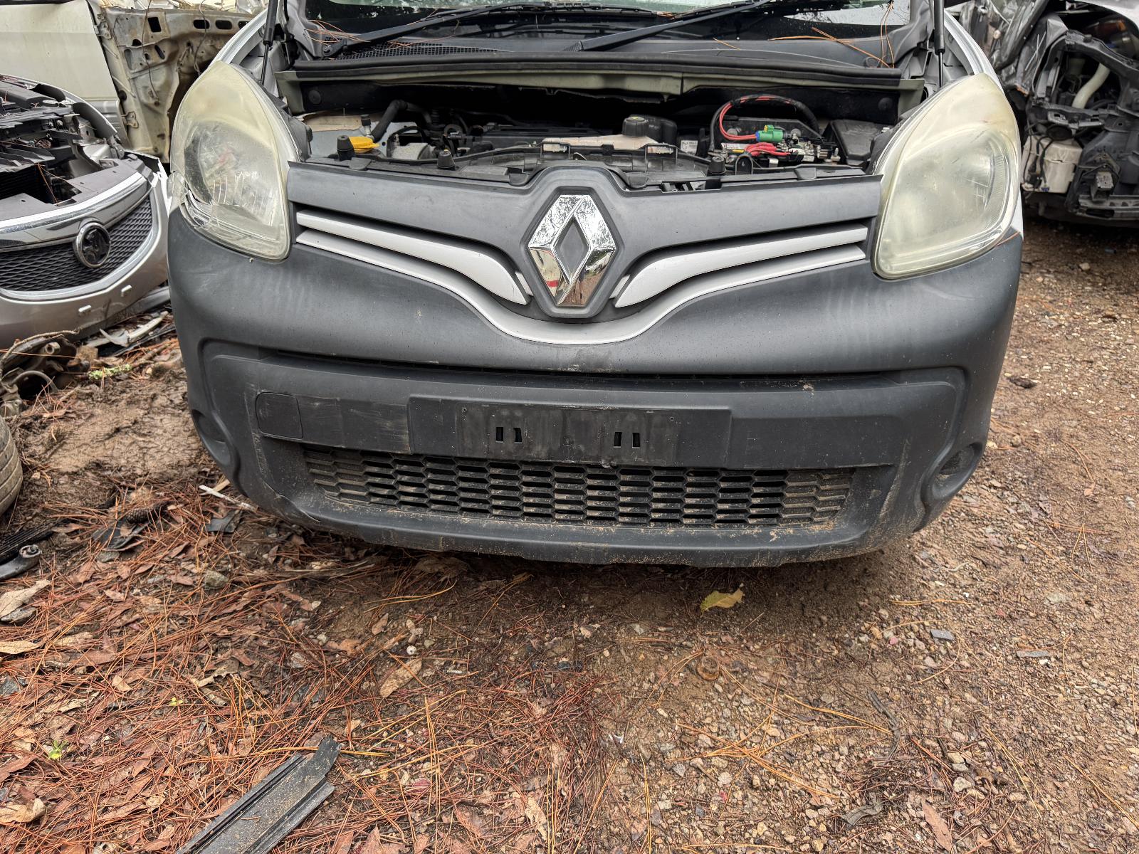 View RENAULT KANGOO 2016 2 Door Van Breaking