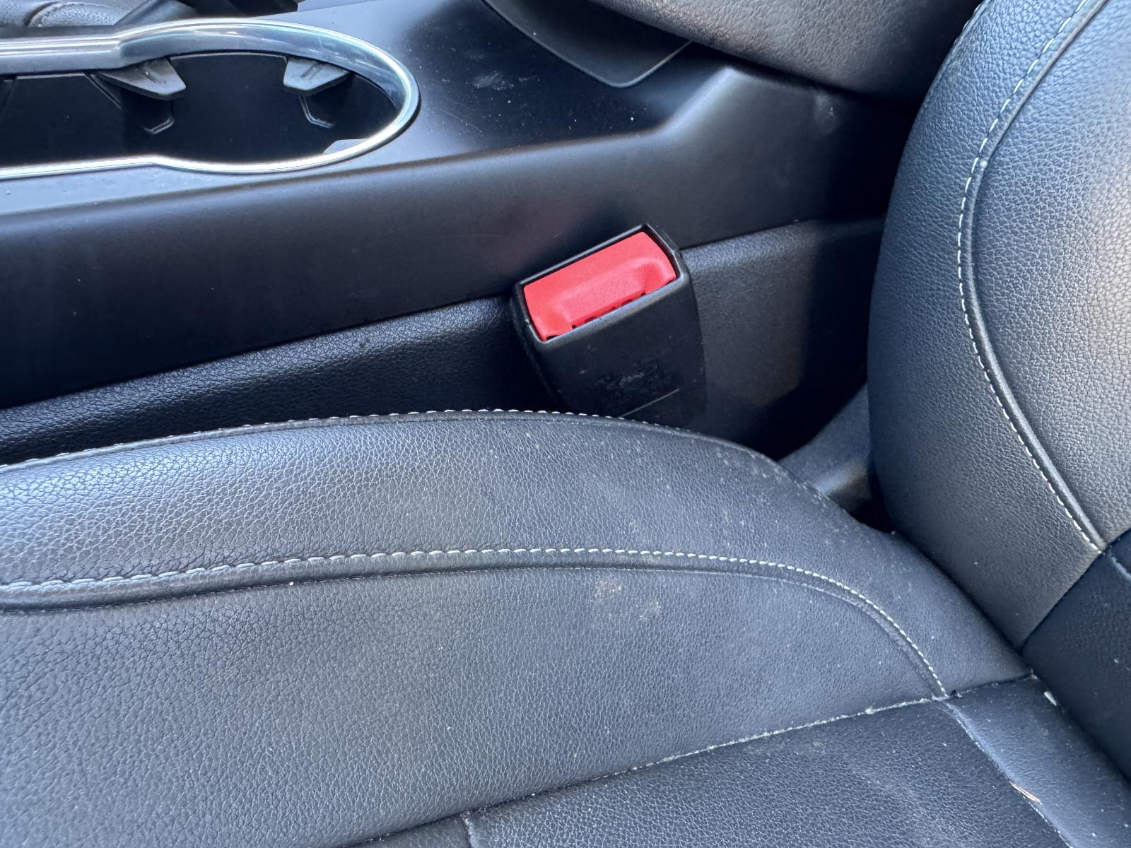 View FORD KUGA 2013 5 Door Station Wagon Breaking