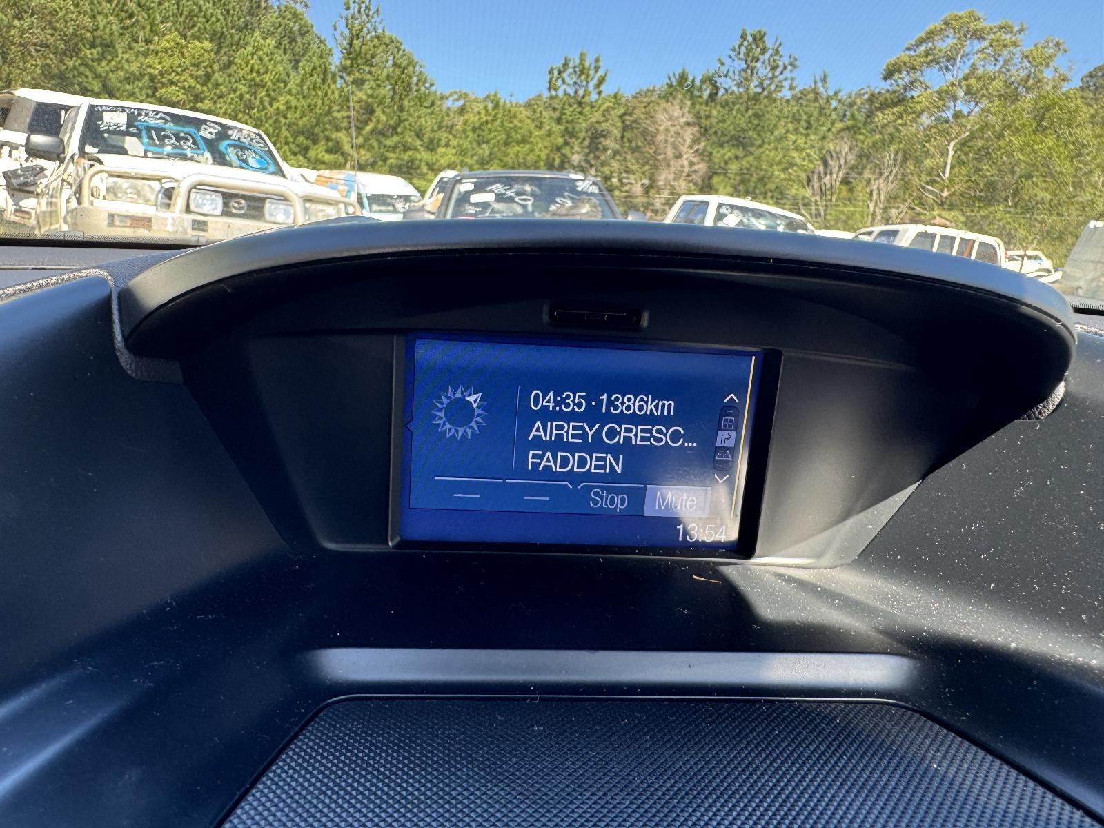 View FORD KUGA 2013 5 Door Station Wagon Breaking