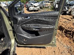 View FORD KUGA 2013 5 Door Station Wagon Breaking
