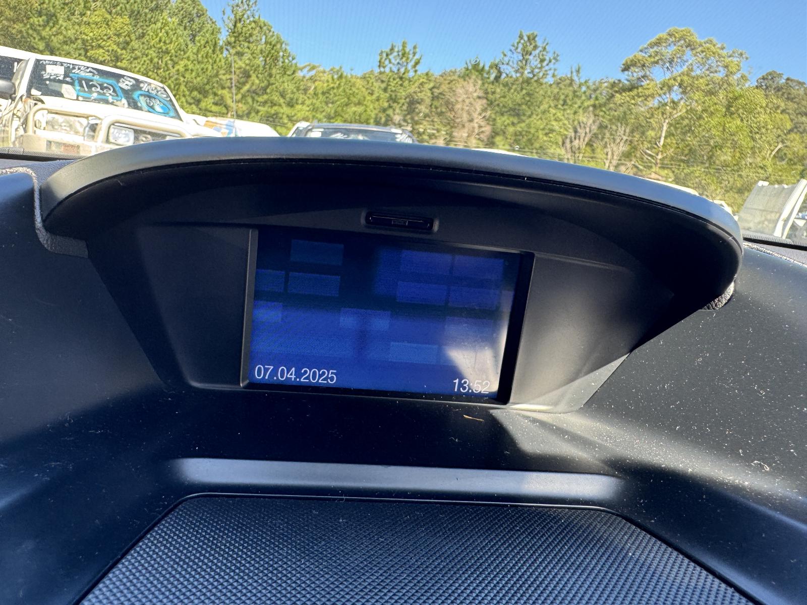 View FORD KUGA 2013 5 Door Station Wagon Breaking
