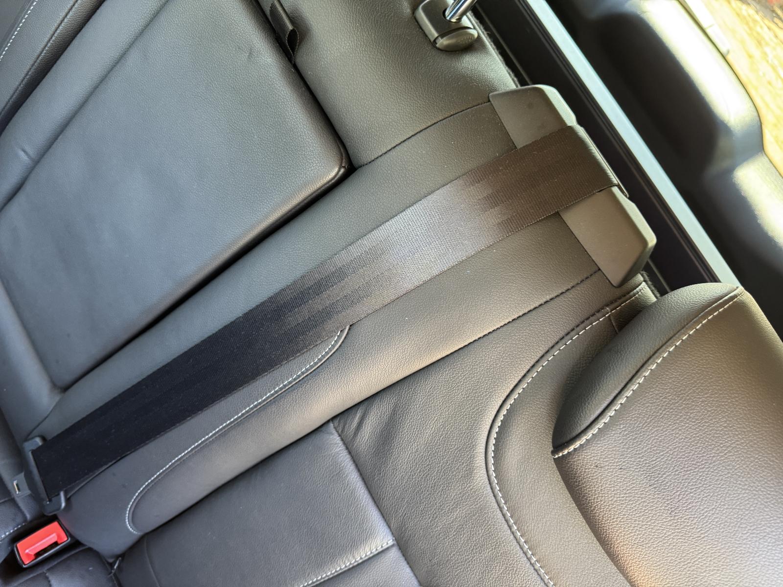 View FORD KUGA 2013 5 Door Station Wagon Breaking