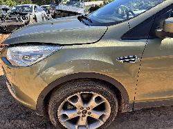 View FORD KUGA 2013 5 Door Station Wagon Breaking