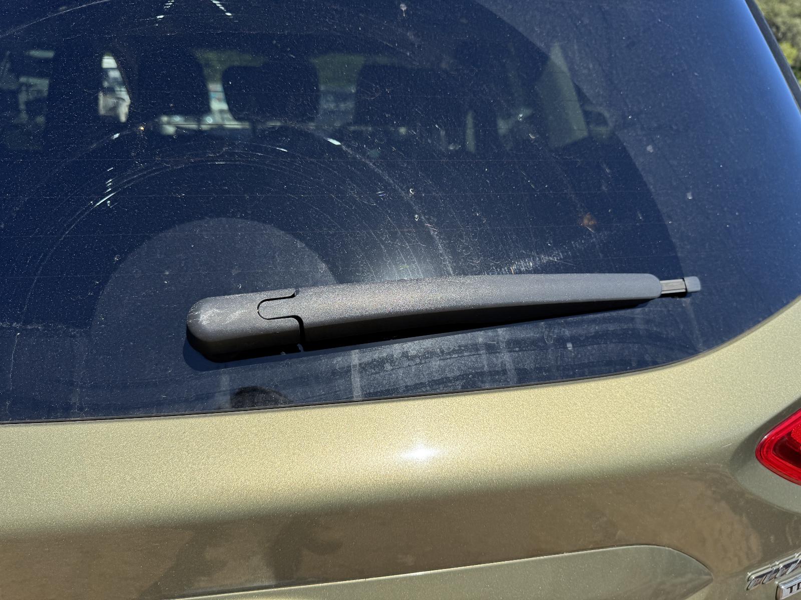 View FORD KUGA 2013 5 Door Station Wagon Breaking