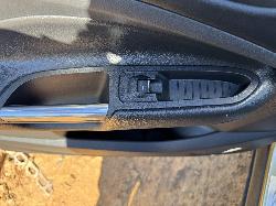 View FORD KUGA 2013 5 Door Station Wagon Breaking