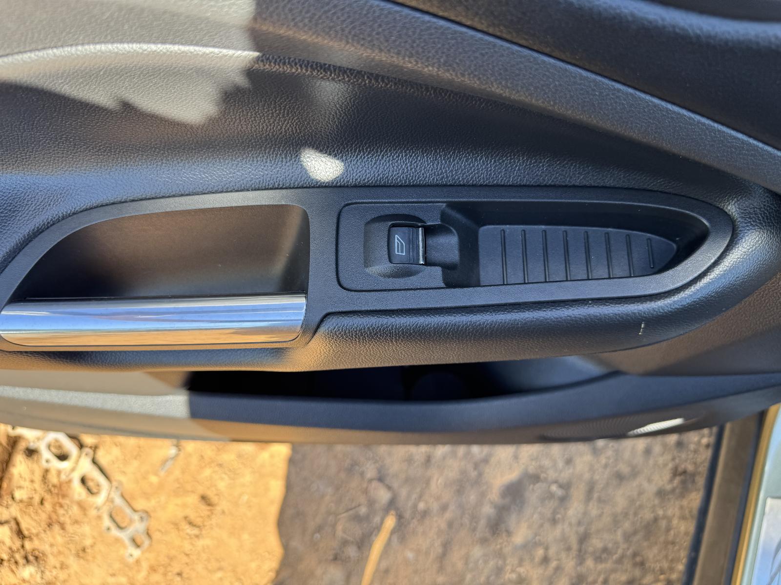 View FORD KUGA 2013 5 Door Station Wagon Breaking
