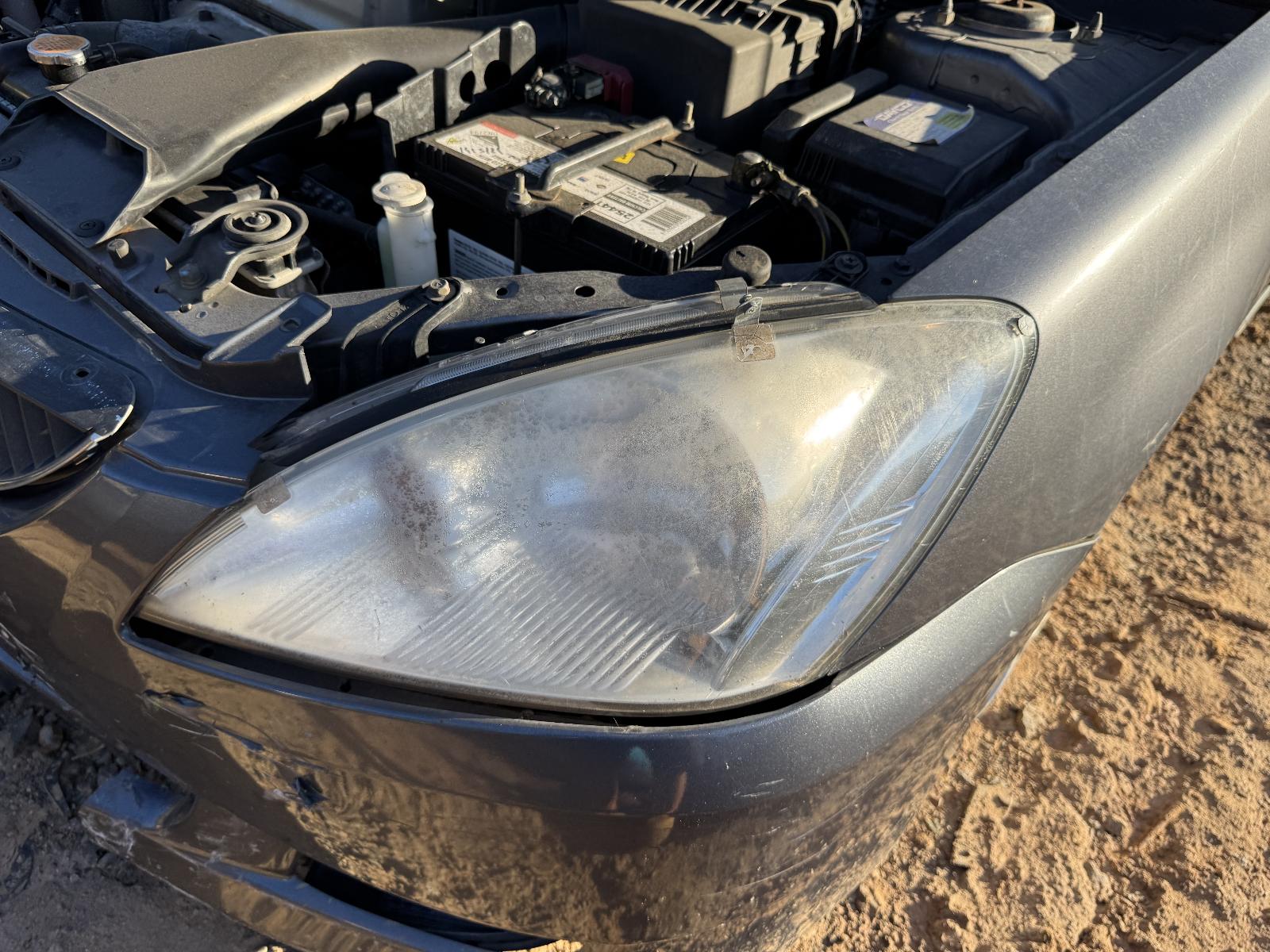 View MITSUBISHI LANCER 2005 5 Door Station Wagon Breaking