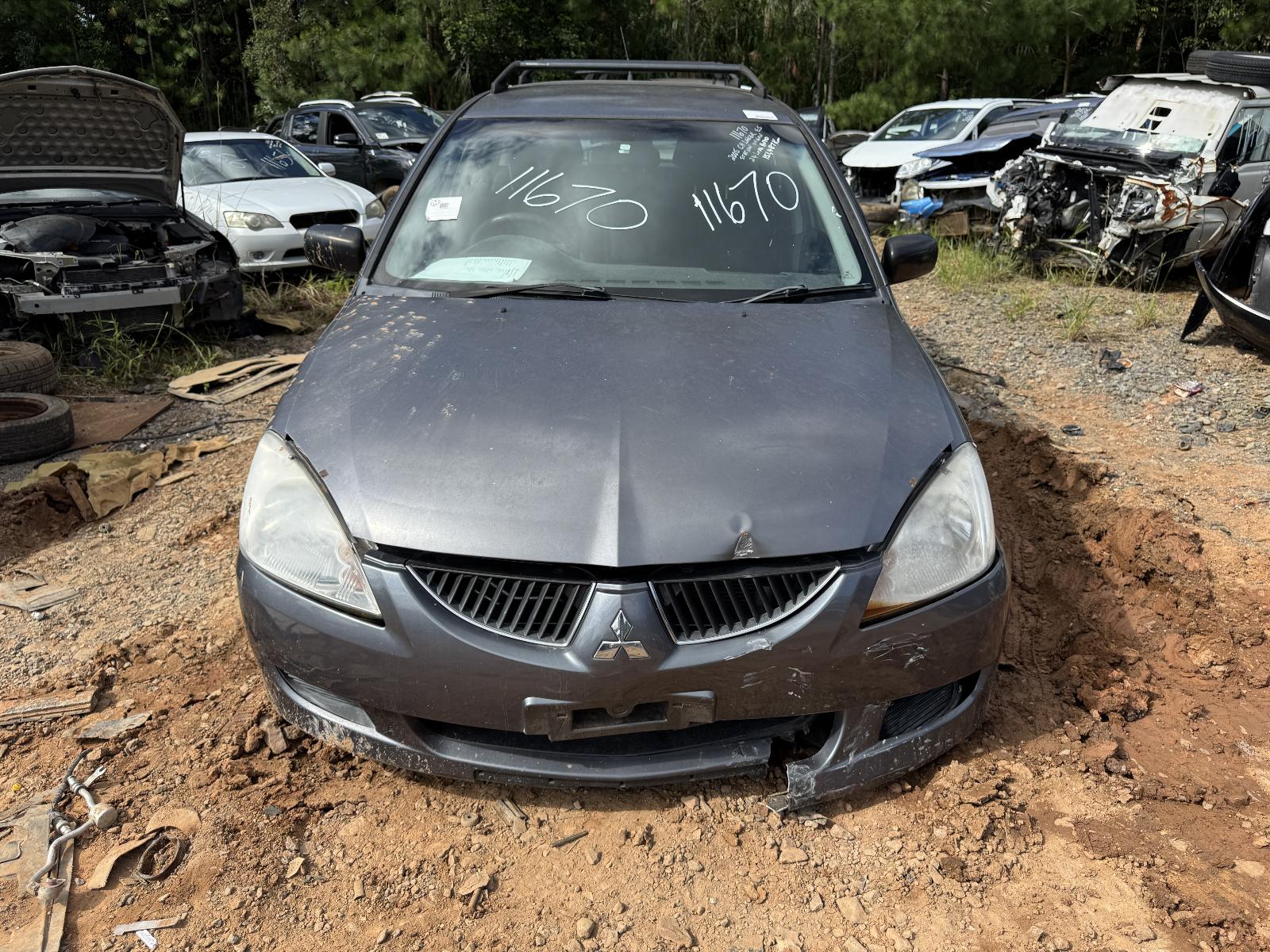 View MITSUBISHI LANCER 2005 5 Door Station Wagon Breaking