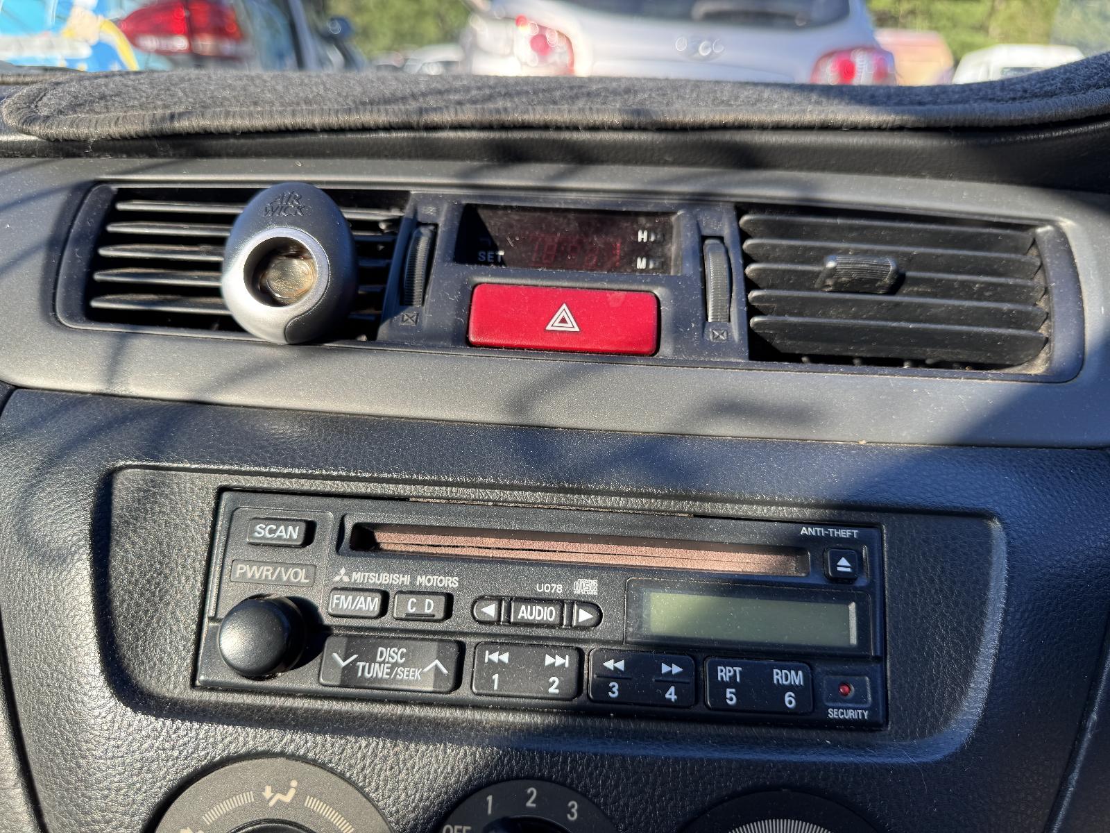 View MITSUBISHI LANCER 2005 5 Door Station Wagon Breaking