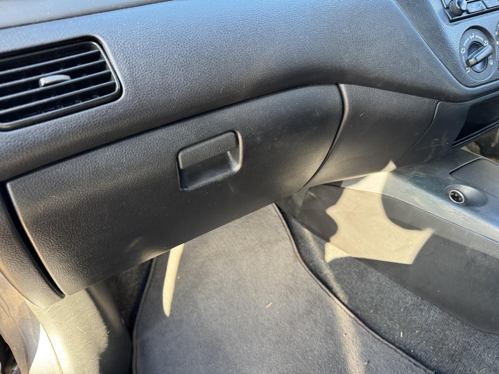View MITSUBISHI LANCER 2005 5 Door Station Wagon Breaking
