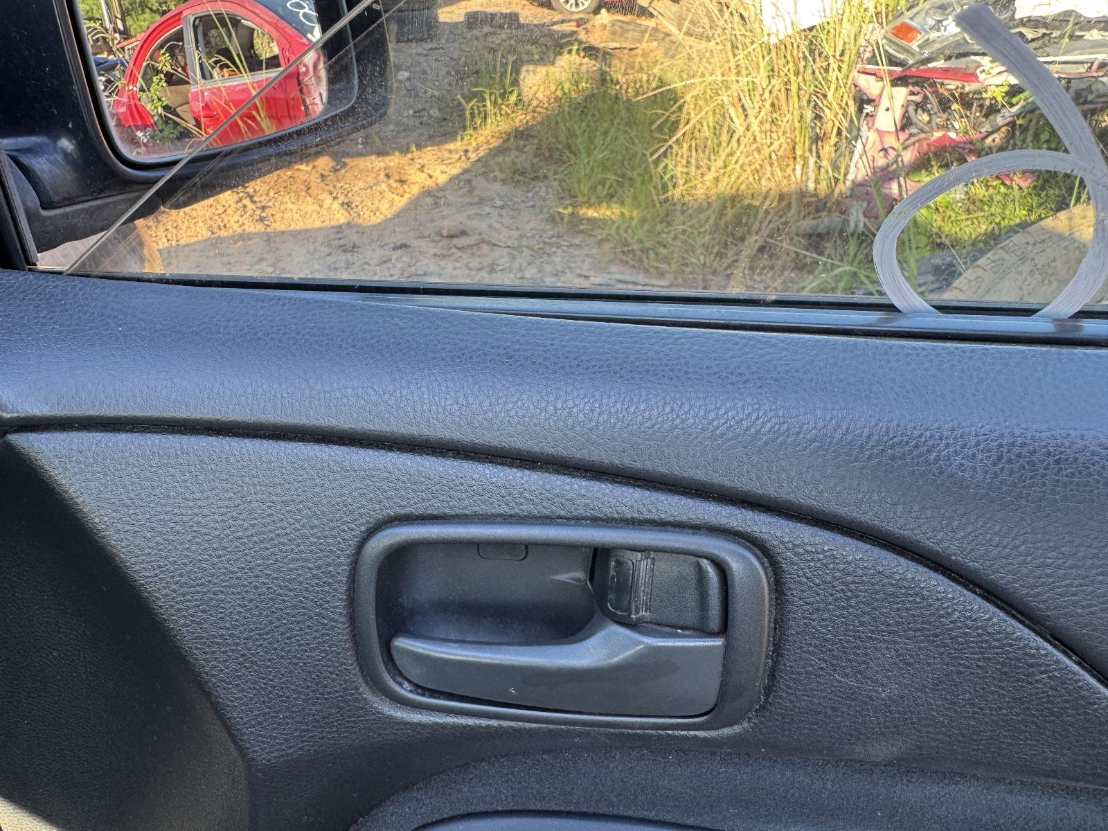 View MITSUBISHI LANCER 2005 5 Door Station Wagon Breaking