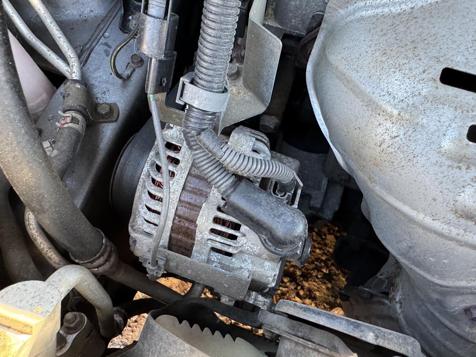 View MITSUBISHI LANCER 2005 5 Door Station Wagon Breaking