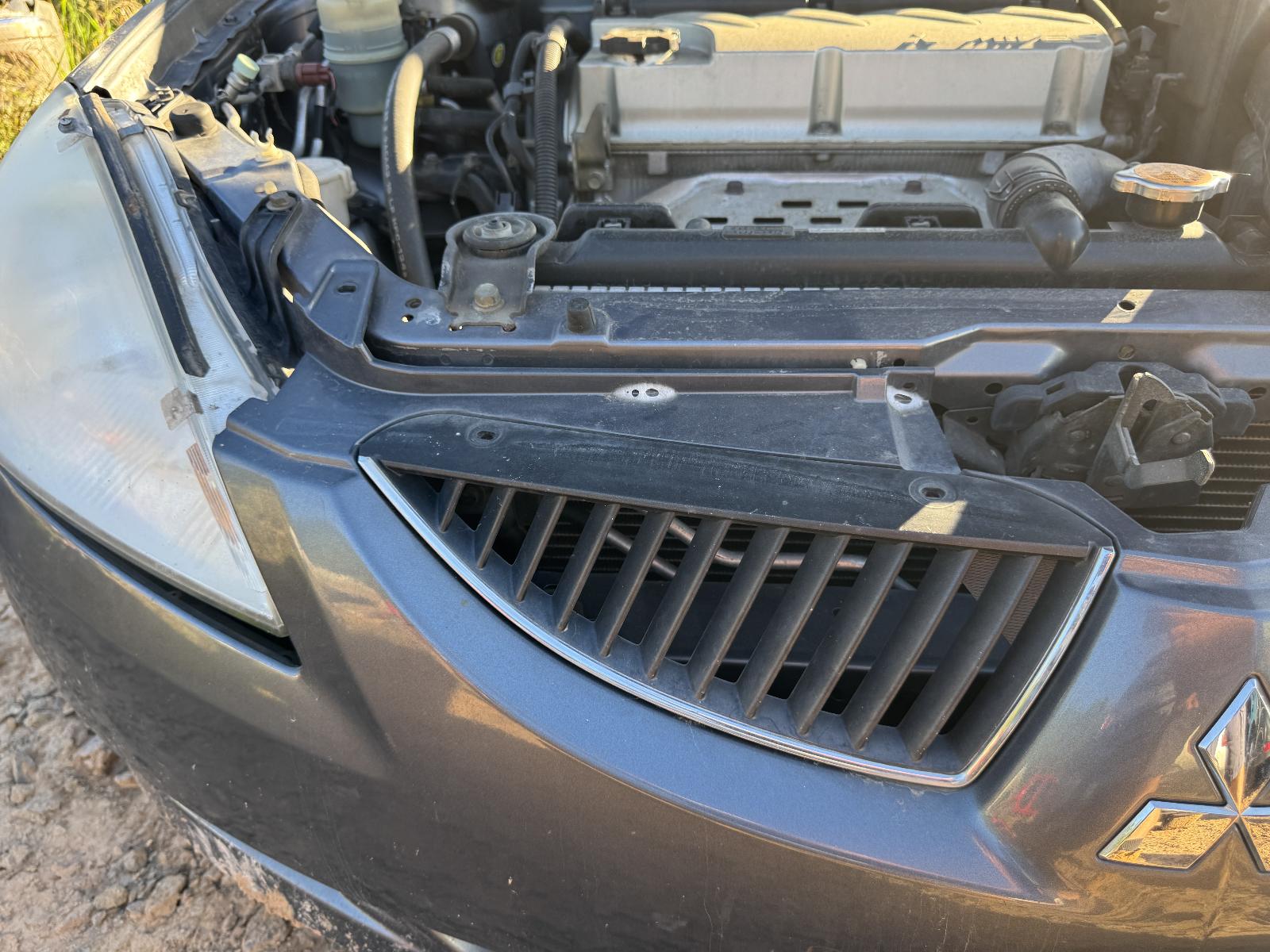 View MITSUBISHI LANCER 2005 5 Door Station Wagon Breaking