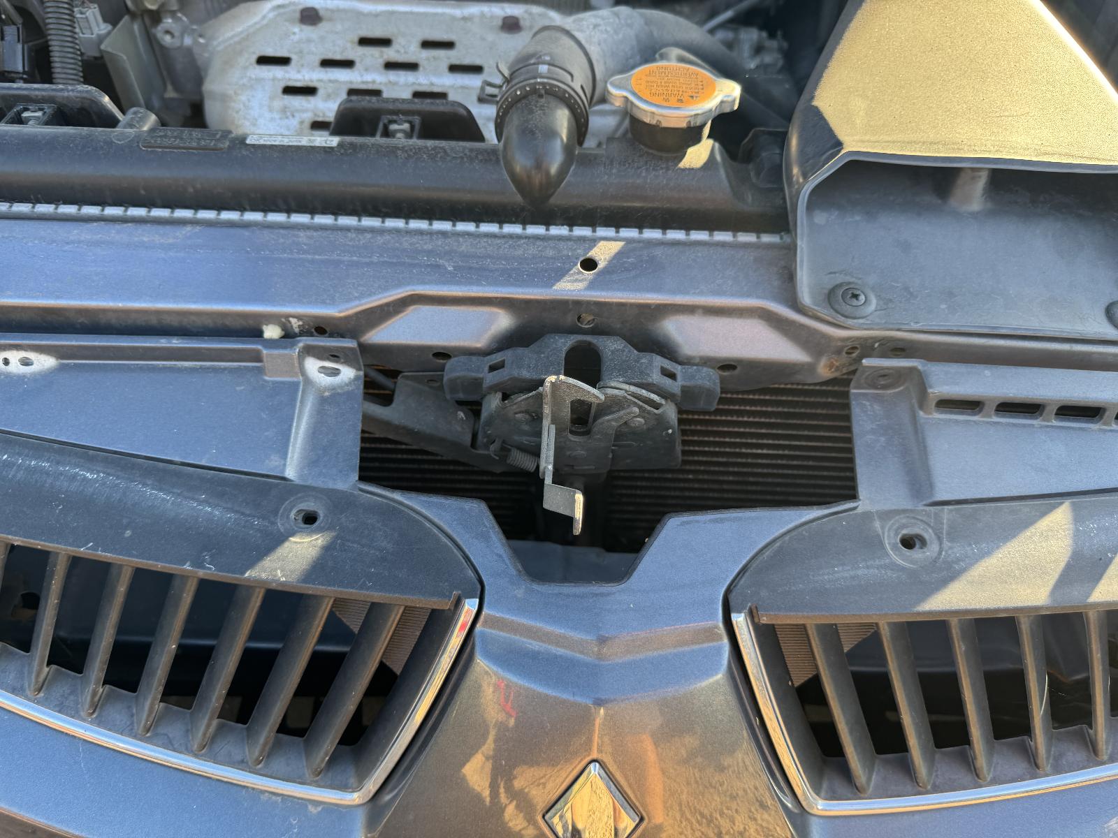 View MITSUBISHI LANCER 2005 5 Door Station Wagon Breaking