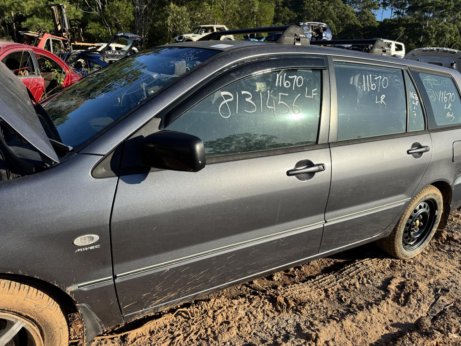 View MITSUBISHI LANCER 2005 5 Door Station Wagon Breaking