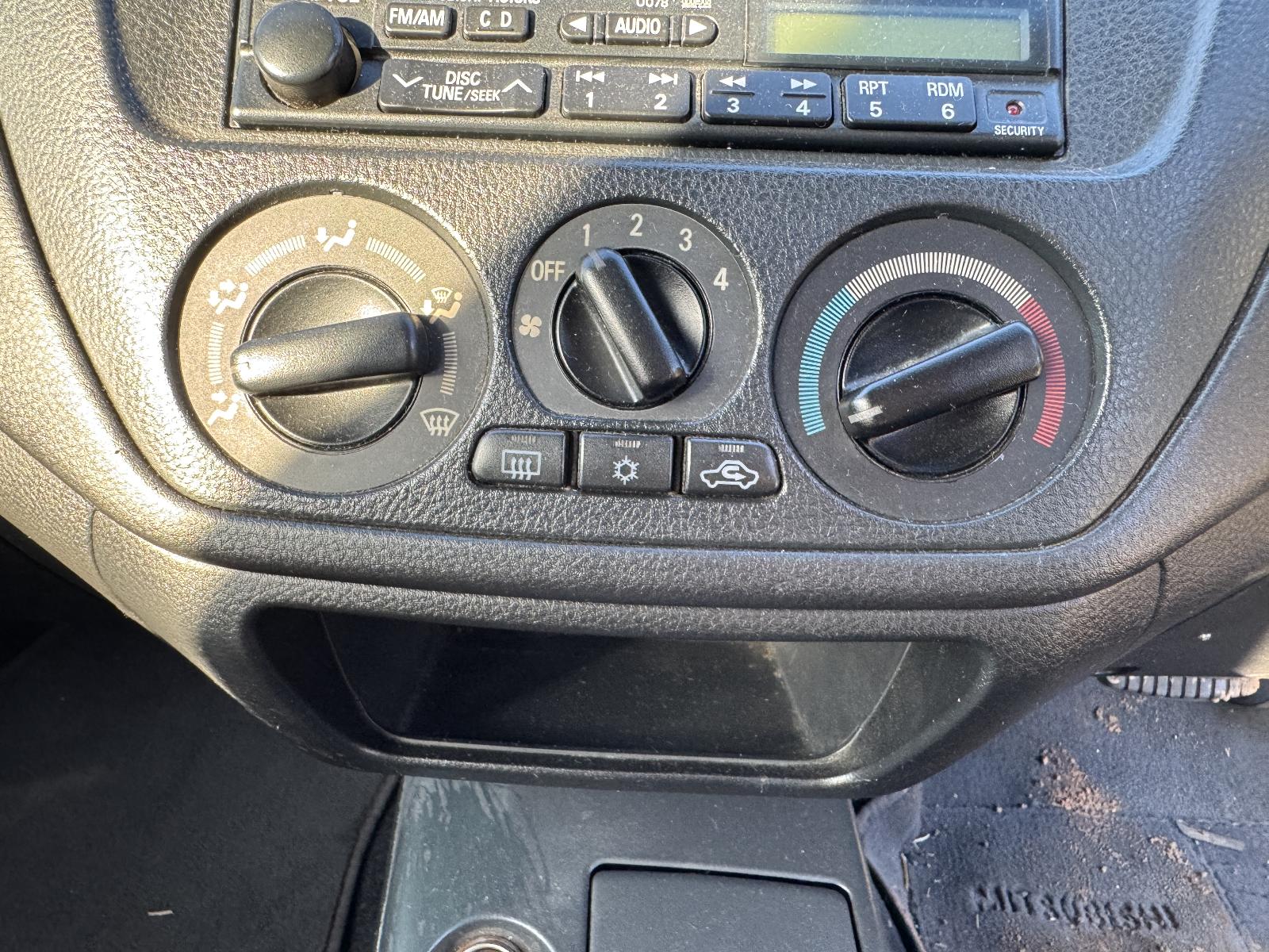 View MITSUBISHI LANCER 2005 5 Door Station Wagon Breaking