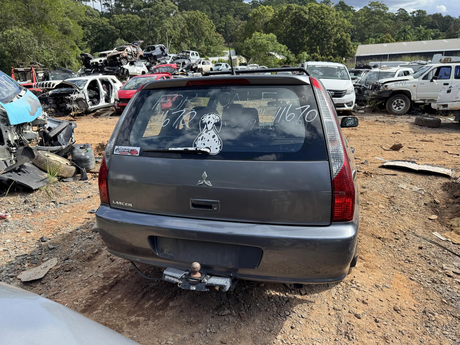 View MITSUBISHI LANCER 2005 5 Door Station Wagon Breaking