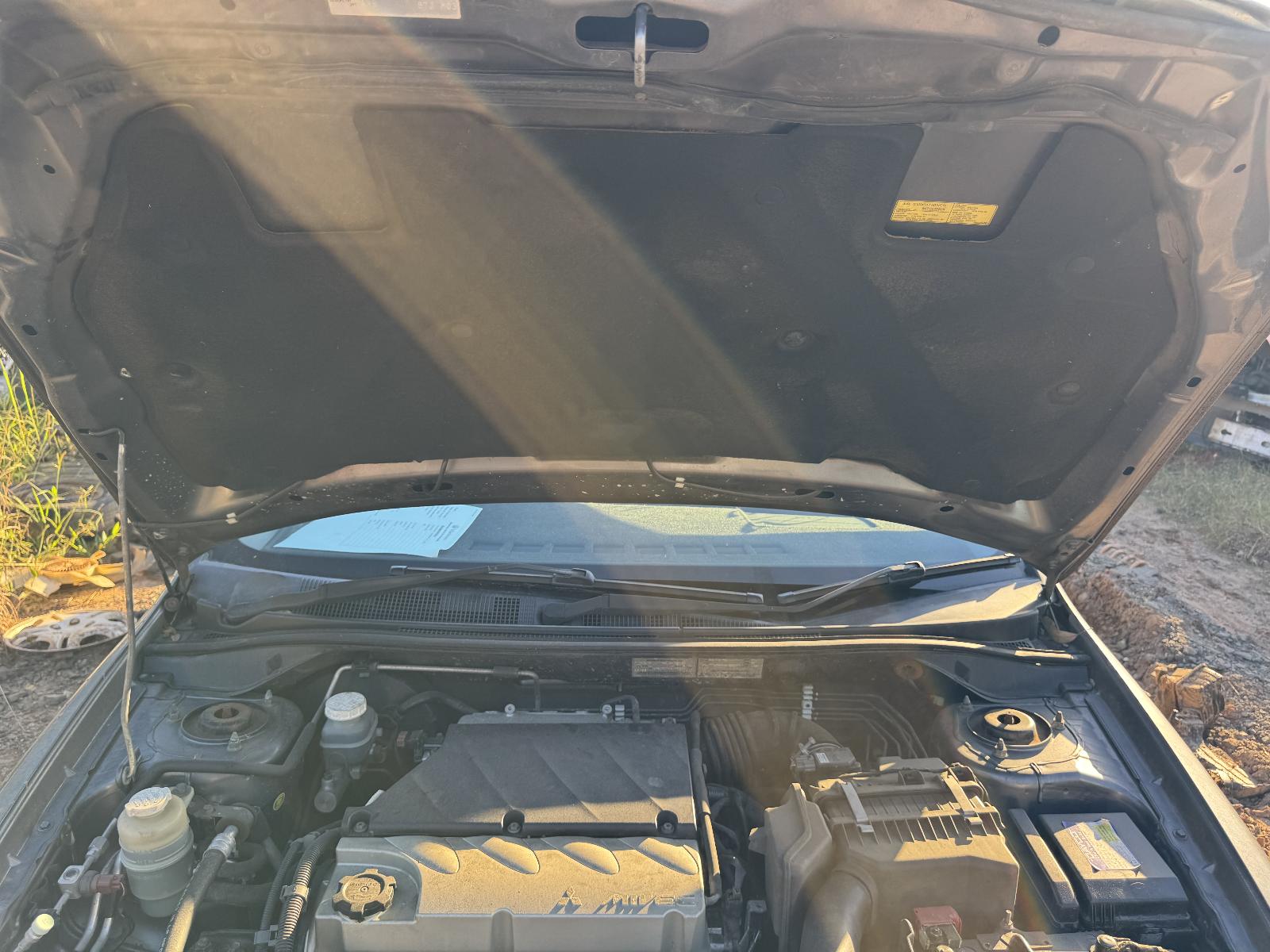 View MITSUBISHI LANCER 2005 5 Door Station Wagon Breaking