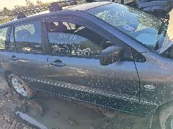 View MITSUBISHI LANCER 2005 5 Door Station Wagon Breaking