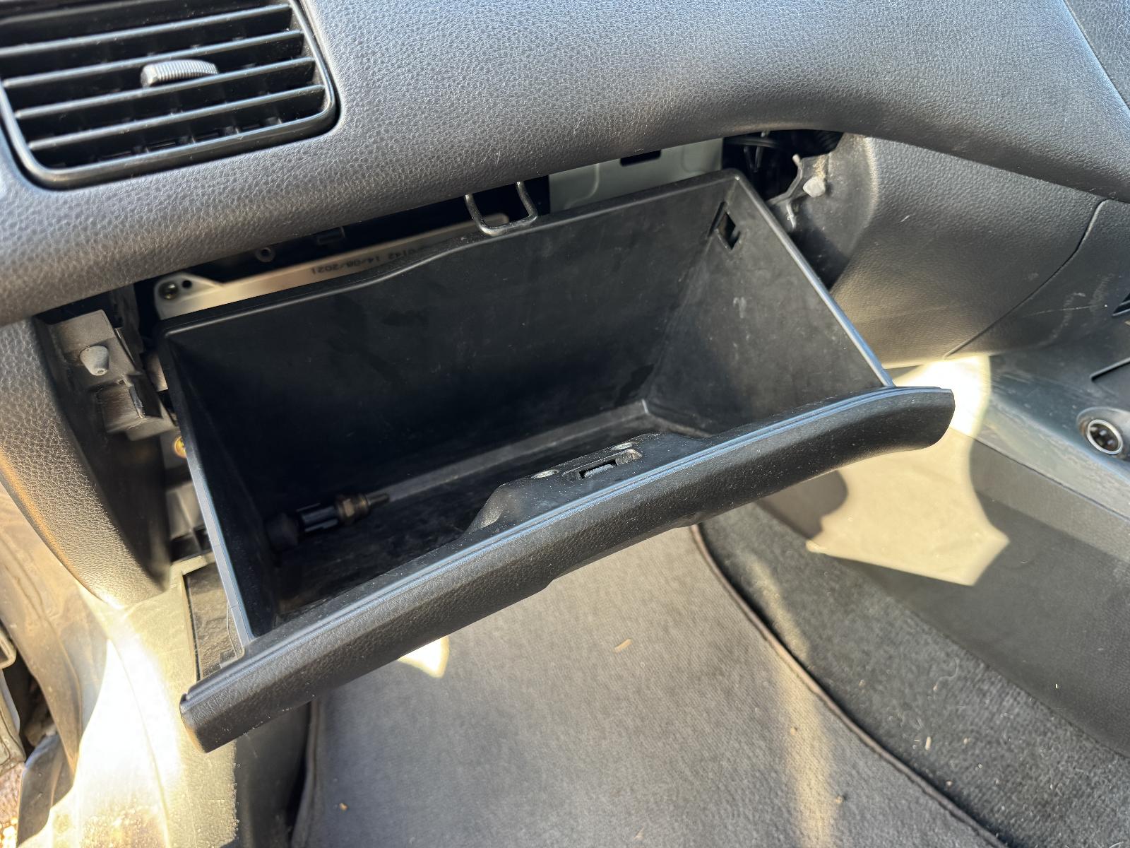 View MITSUBISHI LANCER 2005 5 Door Station Wagon Breaking