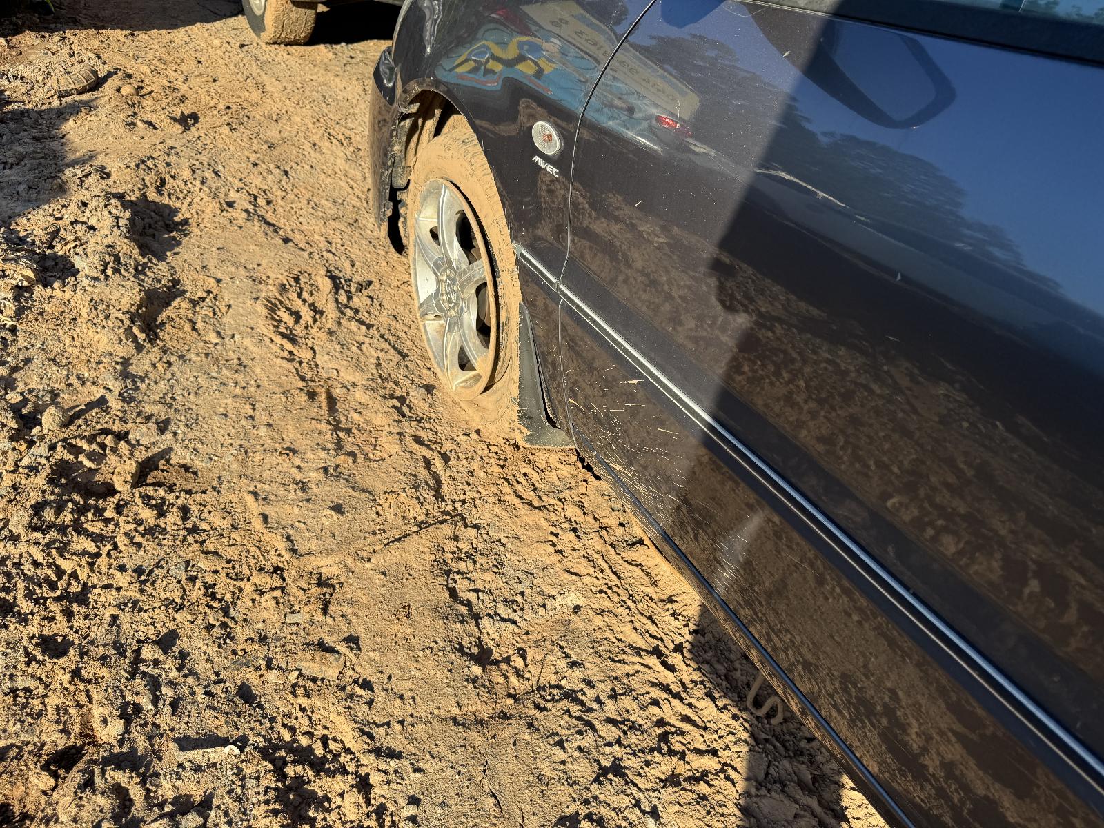 View MITSUBISHI LANCER 2005 5 Door Station Wagon Breaking