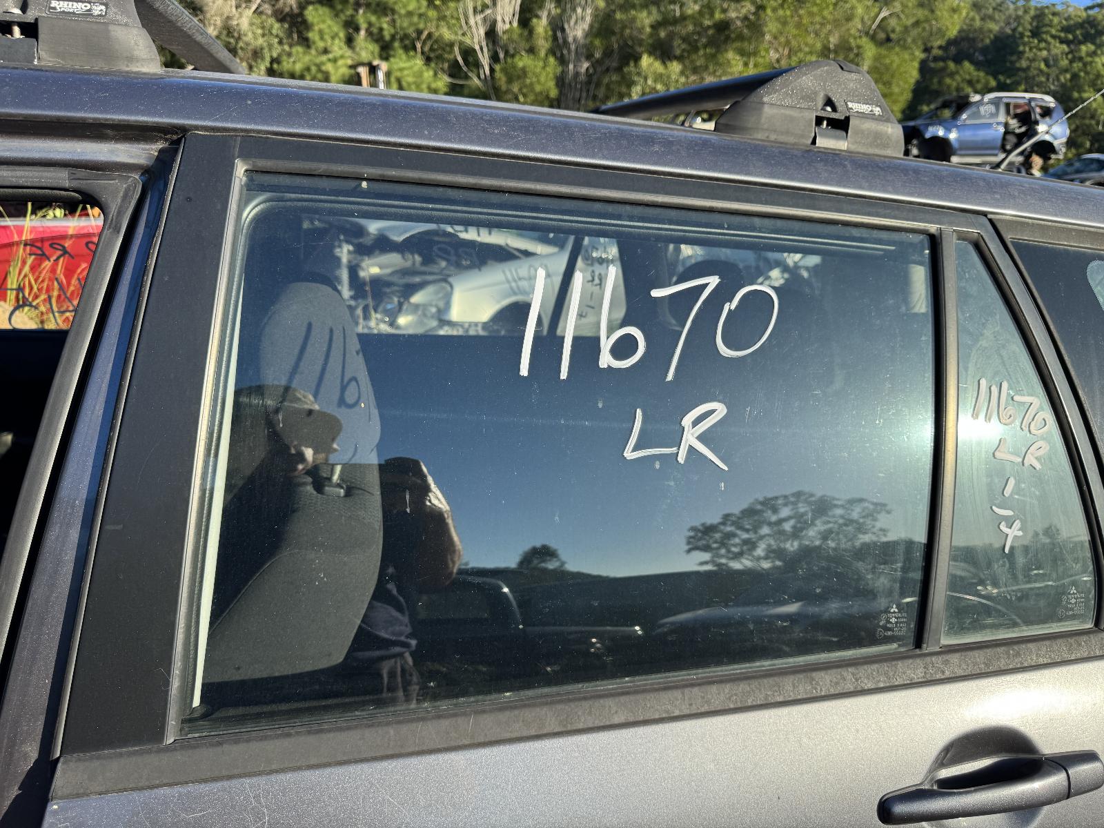 View MITSUBISHI LANCER 2005 5 Door Station Wagon Breaking