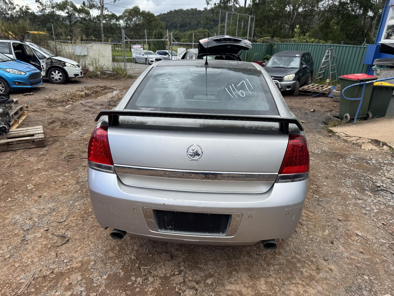 View Auto part Engine HOLDEN STATESMAN/CAPRICE 2006