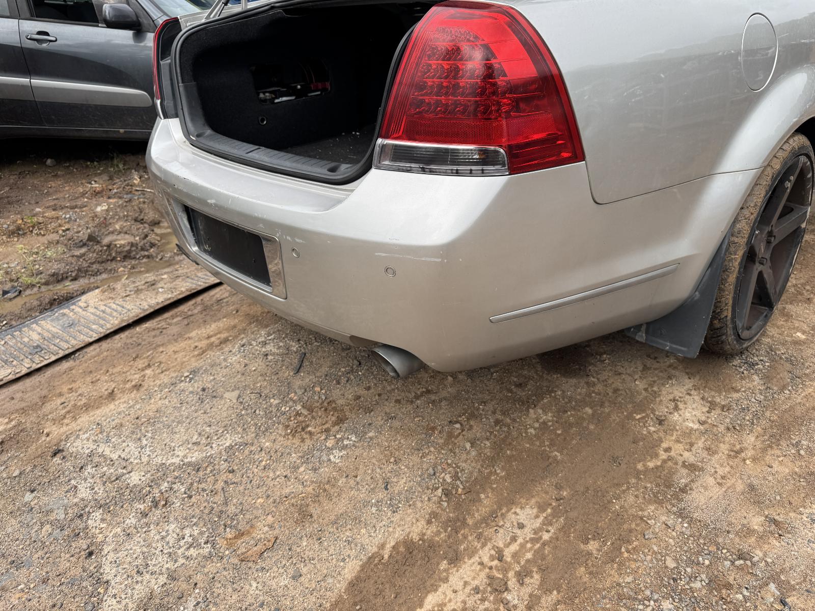 View Auto part Engine HOLDEN STATESMAN/CAPRICE 2006