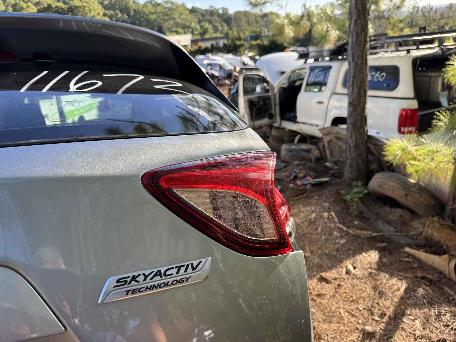 View MAZDA CX5 2014   Breaking