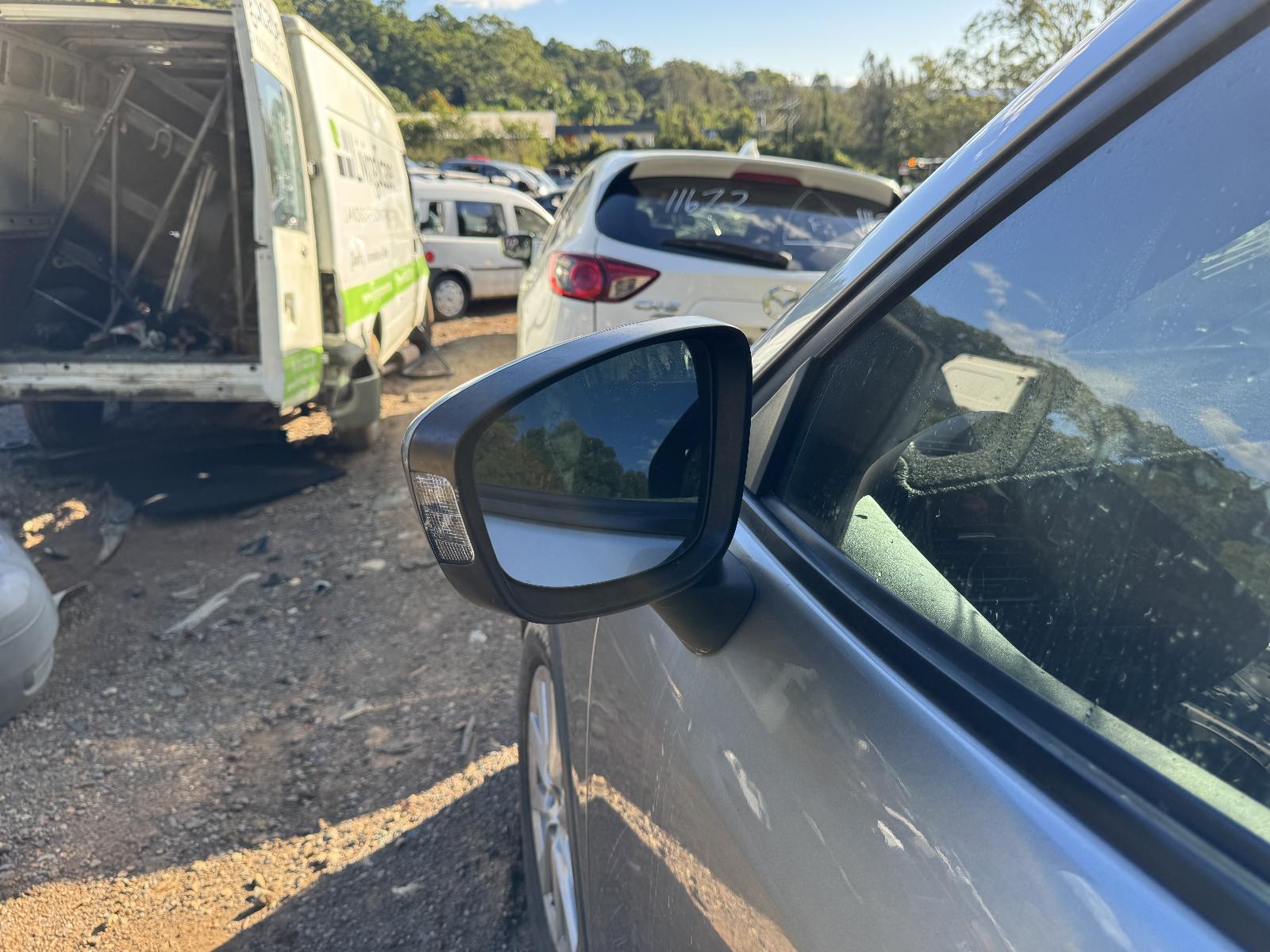 View MAZDA CX5 2014   Breaking