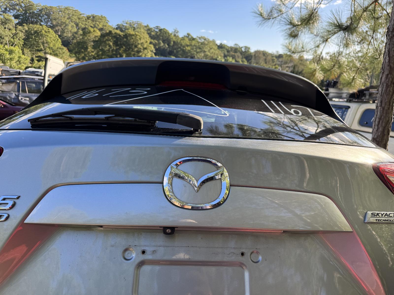 View MAZDA CX5 2014   Breaking