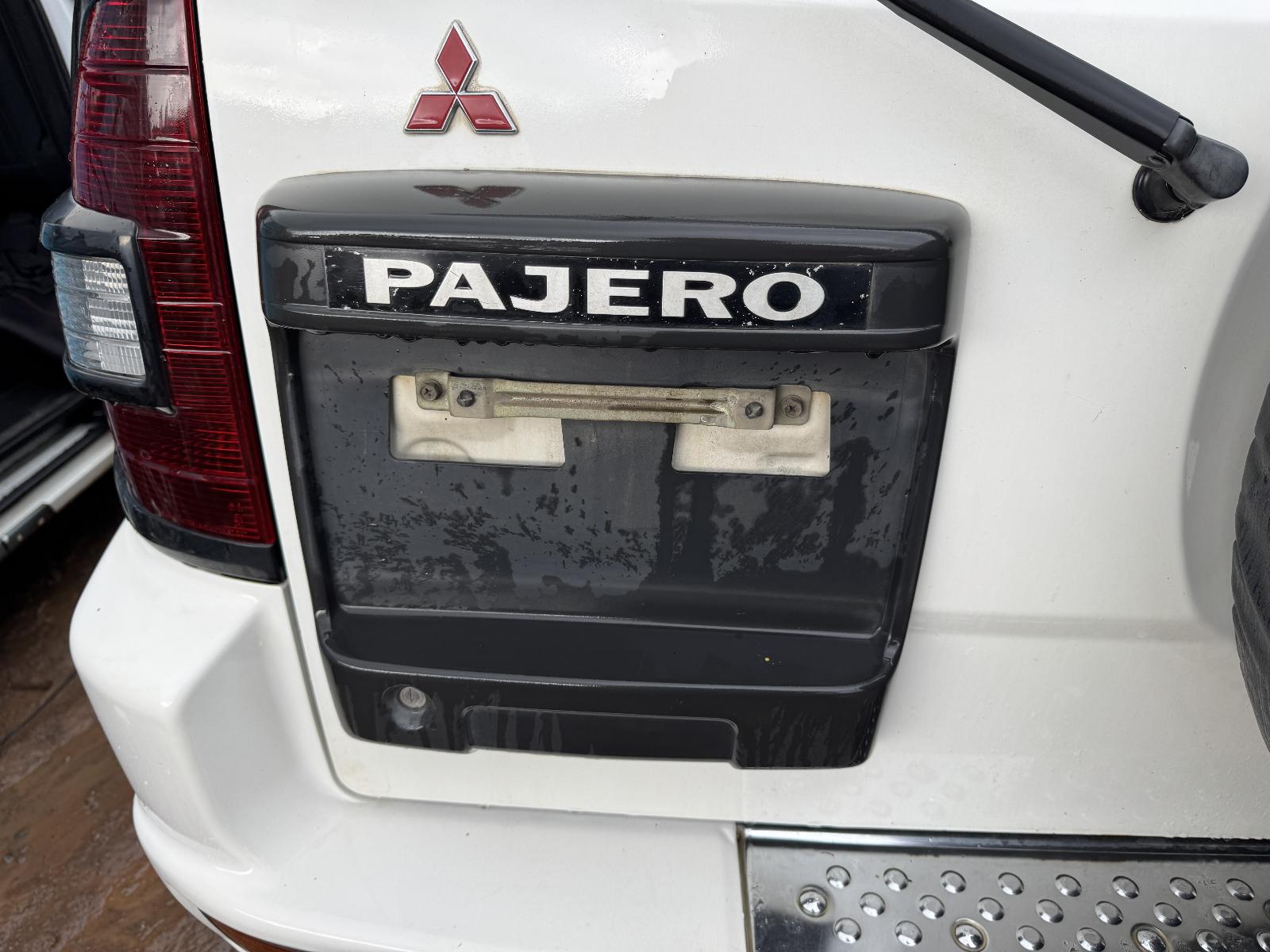 View Auto part Engine MITSUBISHI PAJERO 2002