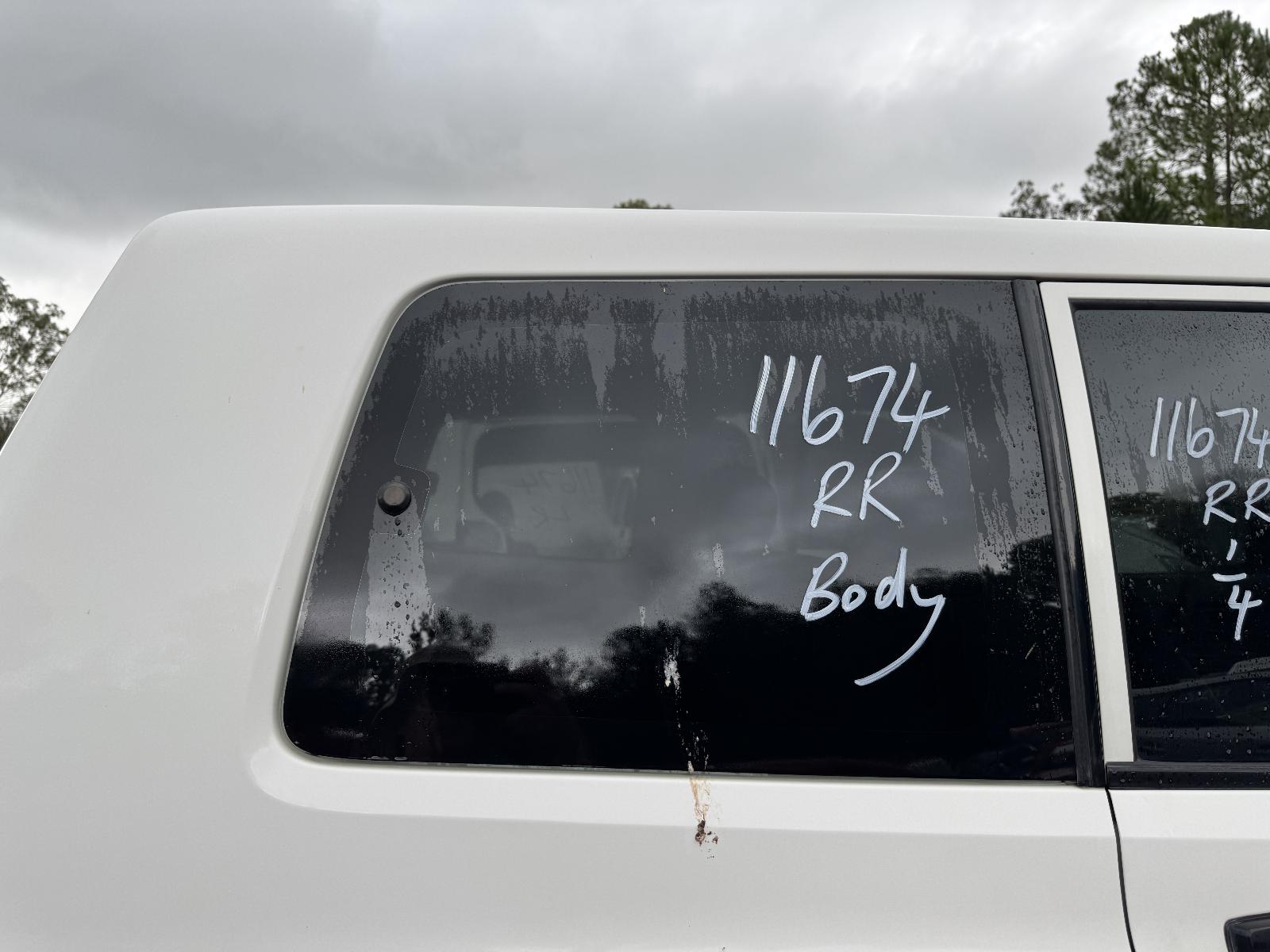 View Auto part Engine MITSUBISHI PAJERO 2002