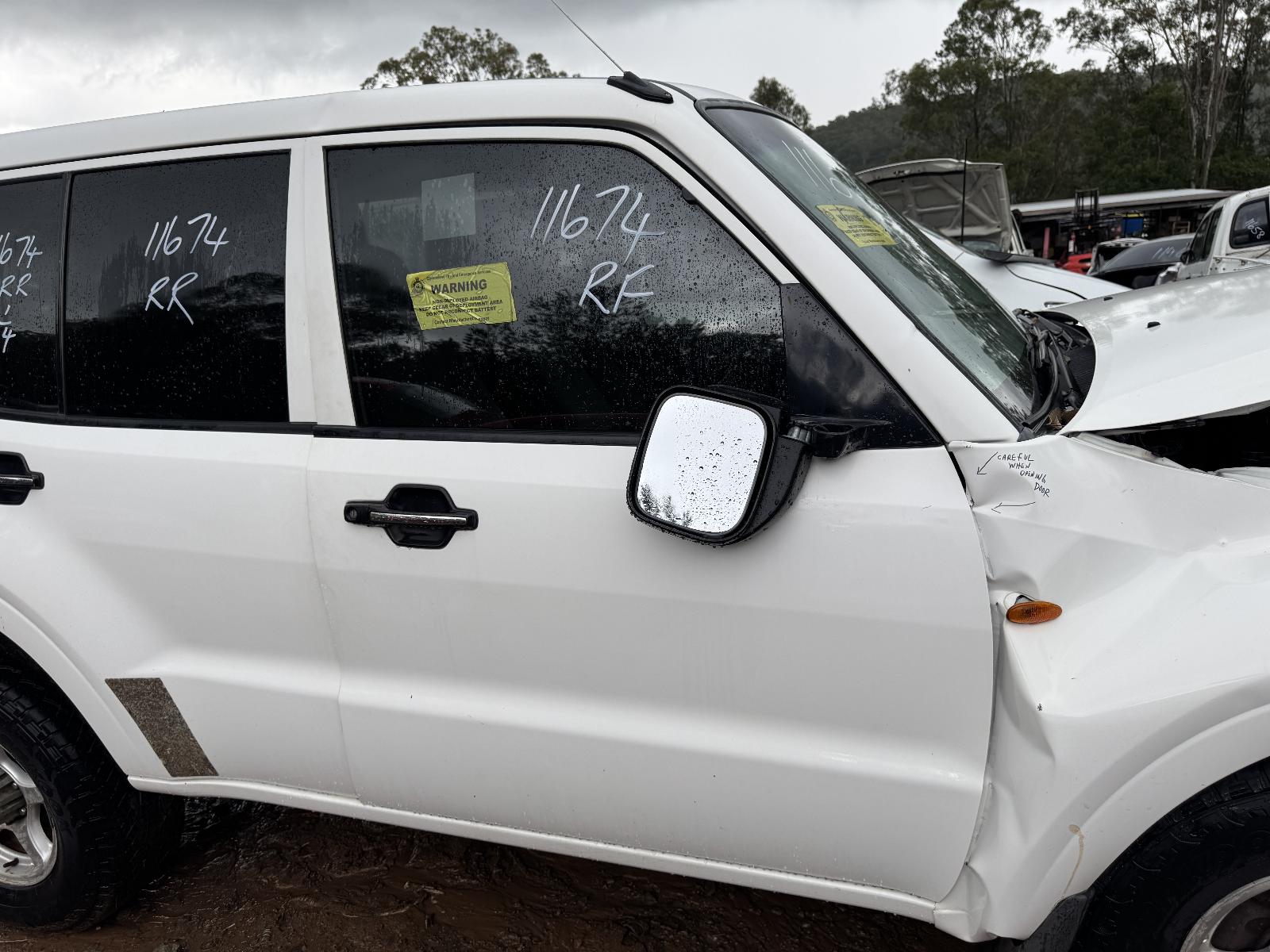 View Auto part Engine MITSUBISHI PAJERO 2002