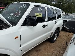 View Auto part Engine MITSUBISHI PAJERO 2002