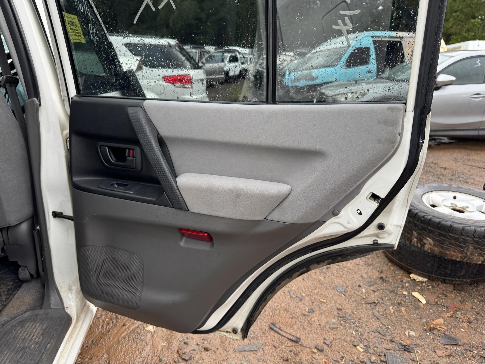 View Auto part Engine MITSUBISHI PAJERO 2002
