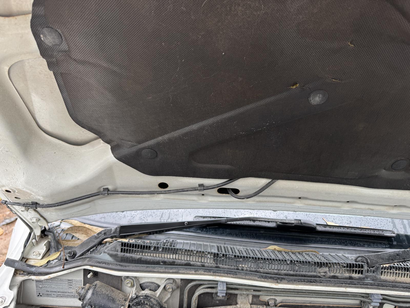 View Auto part Engine MITSUBISHI PAJERO 2002