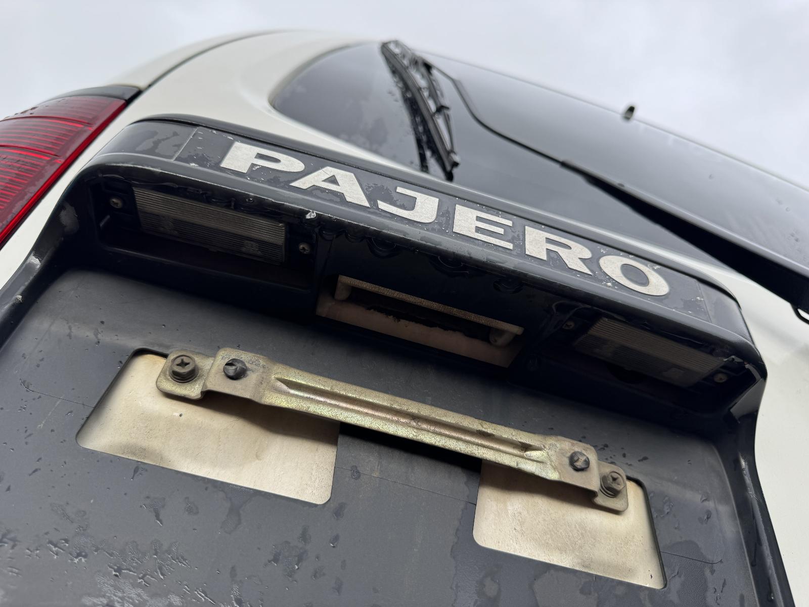 View Auto part Engine MITSUBISHI PAJERO 2002