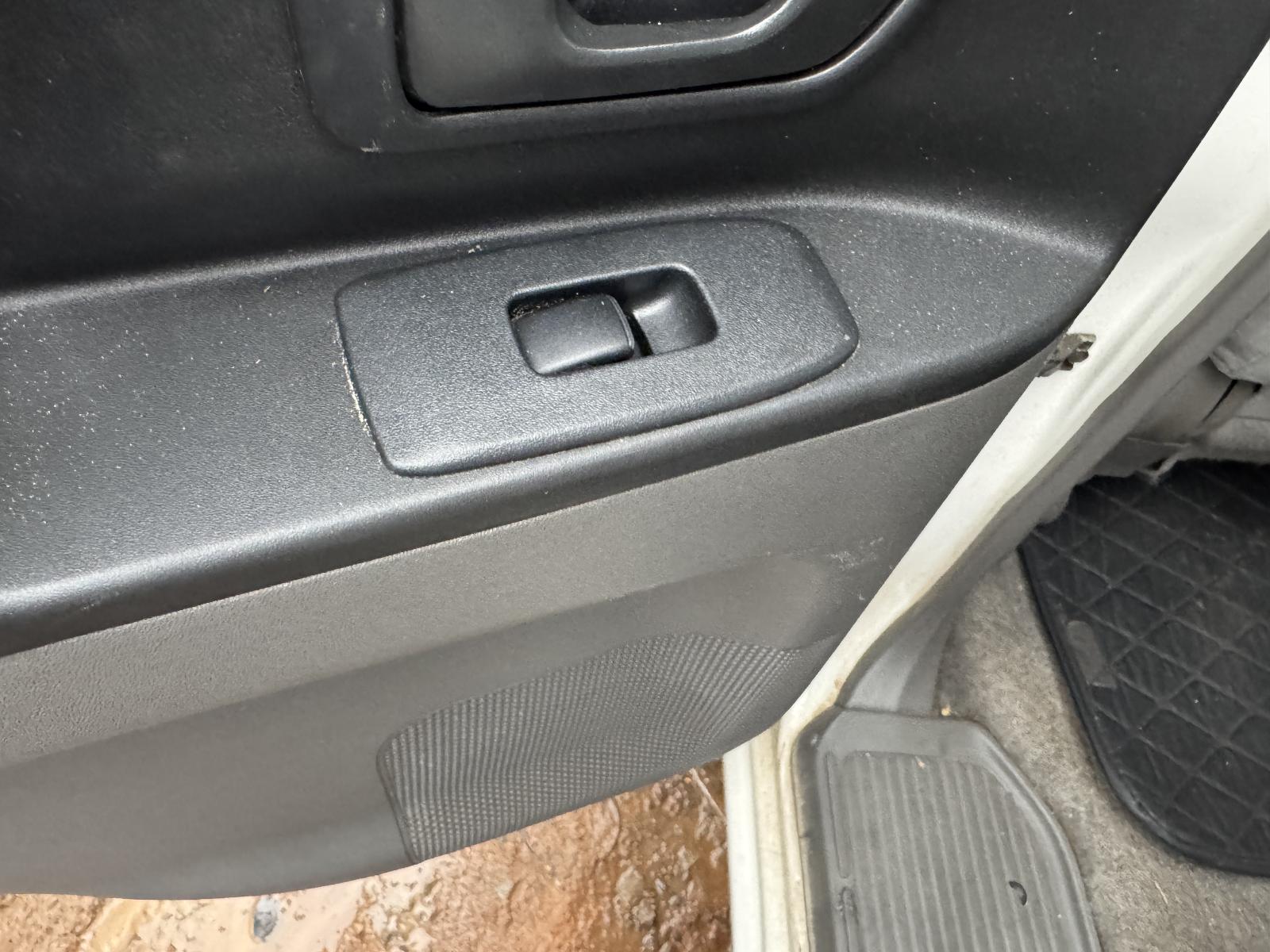 View Auto part Engine MITSUBISHI PAJERO 2002