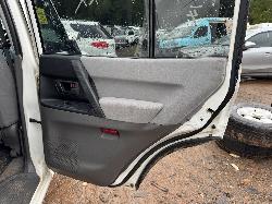 View Auto part Engine MITSUBISHI PAJERO 2002