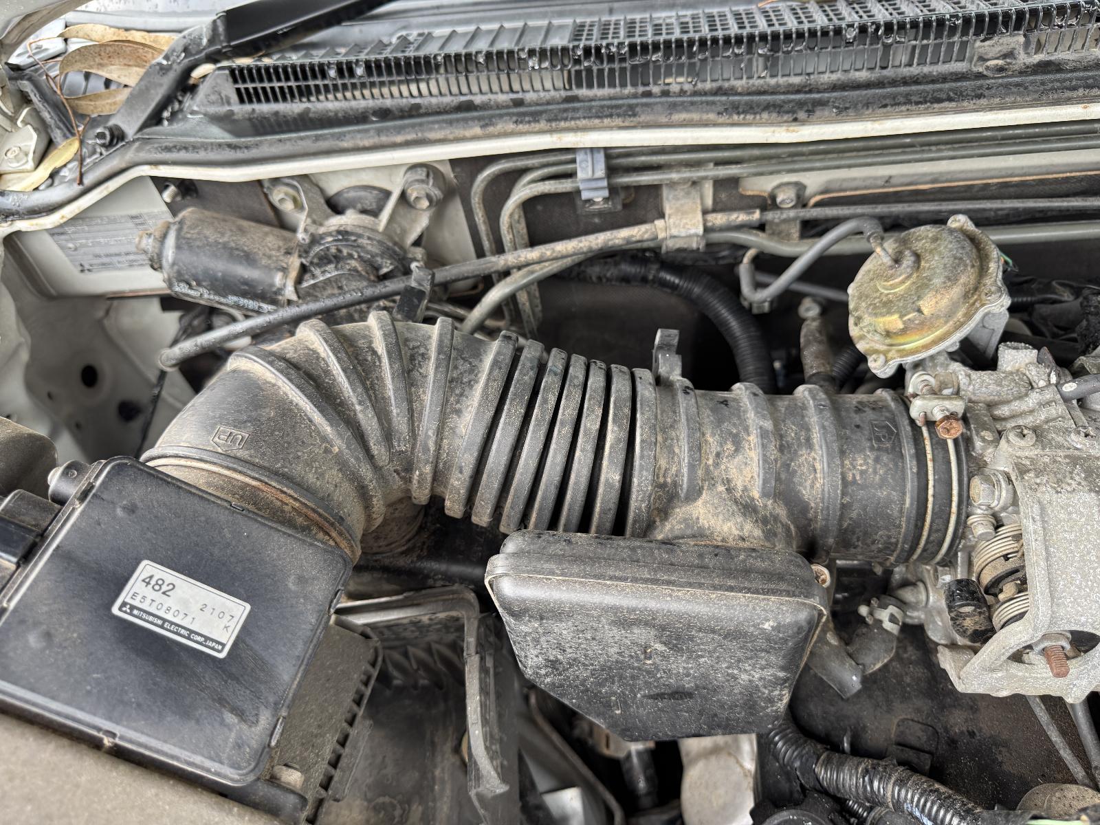 View Auto part Engine MITSUBISHI PAJERO 2002