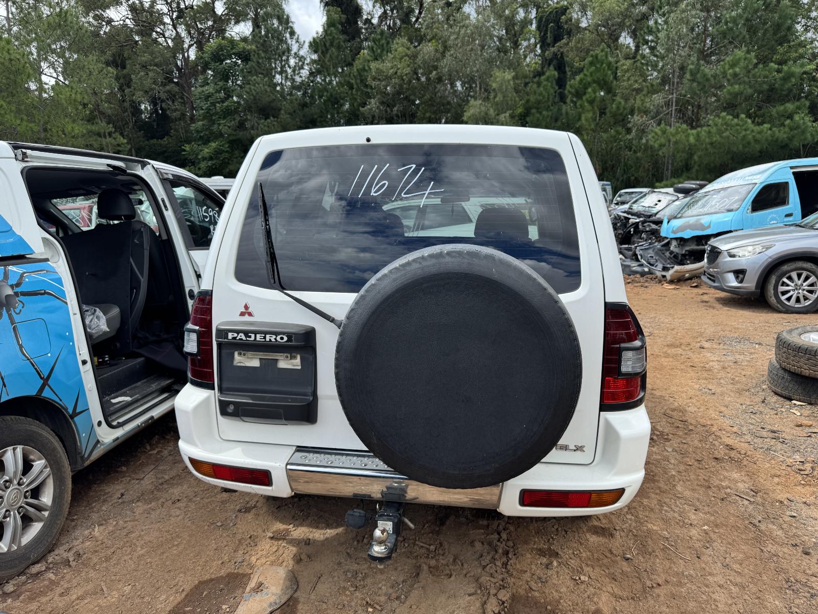 View Auto part Engine MITSUBISHI PAJERO 2002