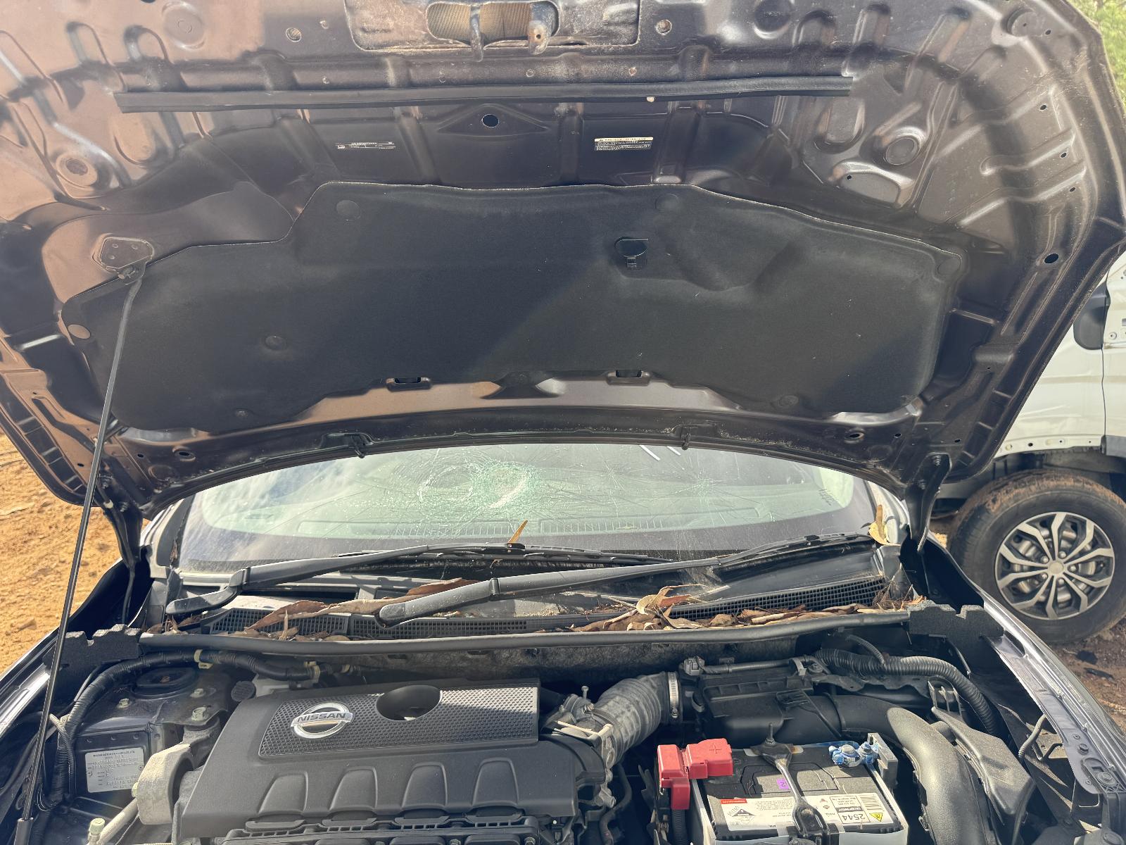 View Auto part Engine NISSAN PULSAR 2015
