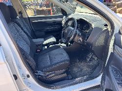 View MITSUBISHI OUTLANDER 2014 5 Door Station Wagon Breaking