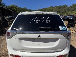 View MITSUBISHI OUTLANDER 2014 5 Door Station Wagon Breaking