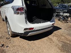 View MITSUBISHI OUTLANDER 2014 5 Door Station Wagon Breaking