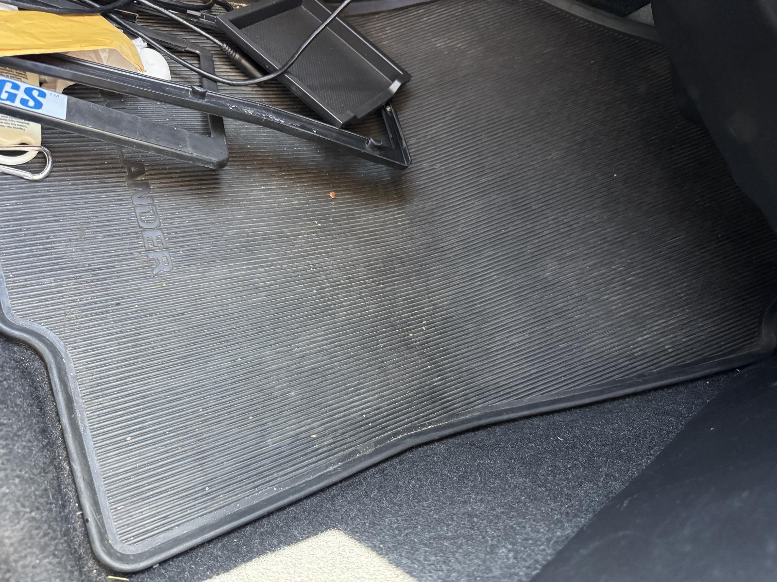 View MITSUBISHI OUTLANDER 2014 5 Door Station Wagon Breaking