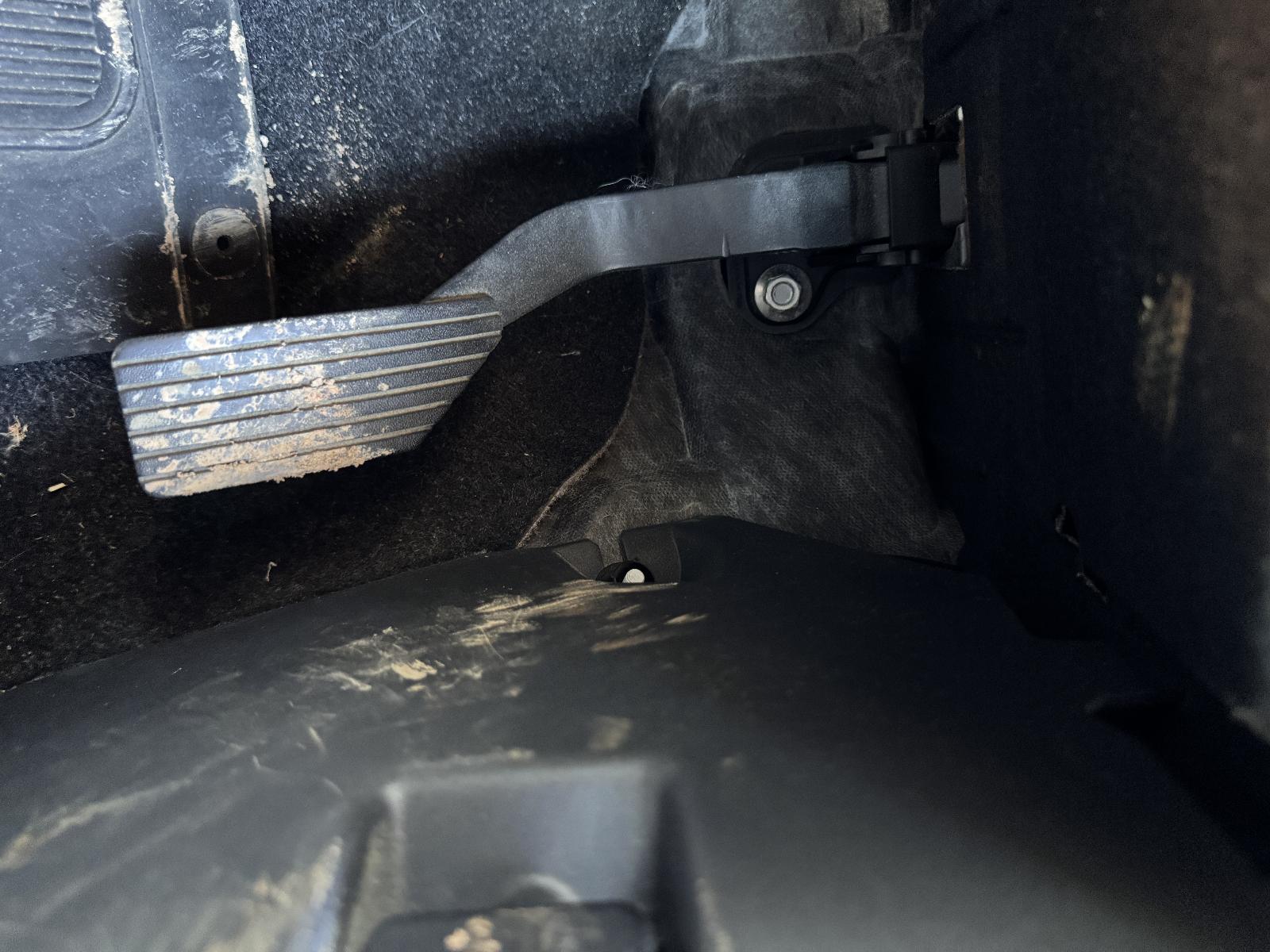 View MITSUBISHI OUTLANDER 2014 5 Door Station Wagon Breaking
